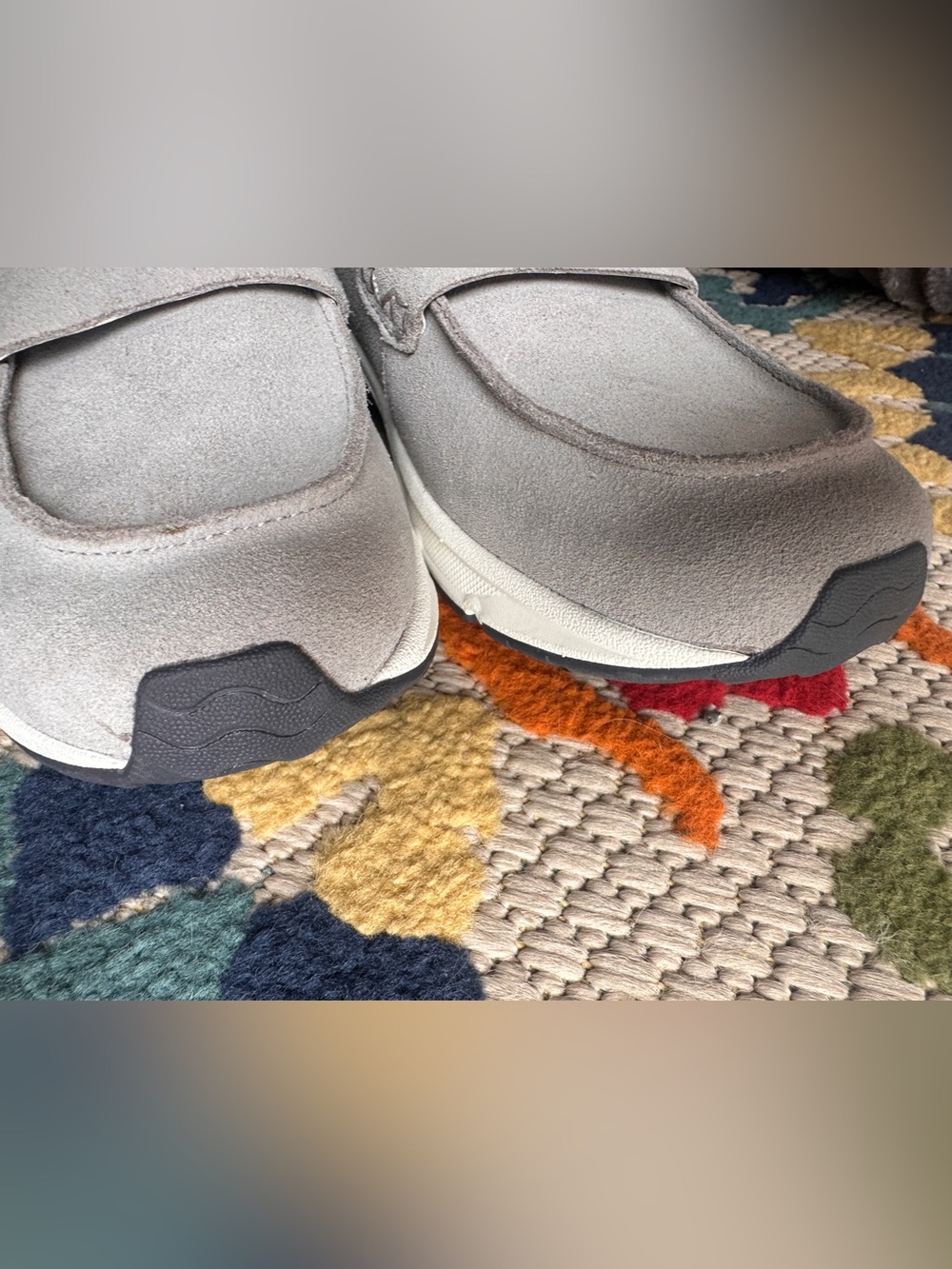 Vionic Walk Roam Suede Slip-On Loafers Light Gray Women’s Size 8 NWOT - Picture 6 of 8